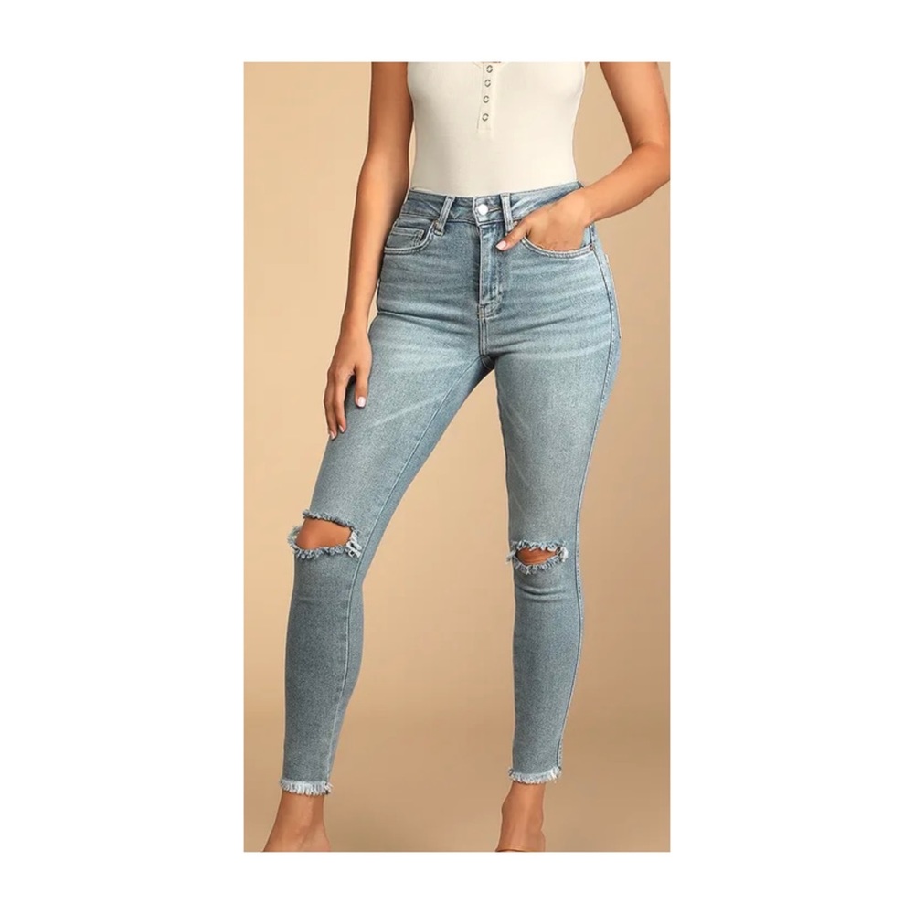 Free people sz 30 distressed skinny jeans